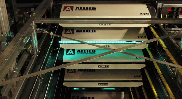 Allied Electronics_OSR Shuttle Evo_Shuttles_innen Automatisierung in der Elektronikbranche, Distributionszentrum