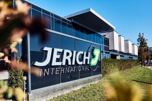 Jerich International, Gebäude