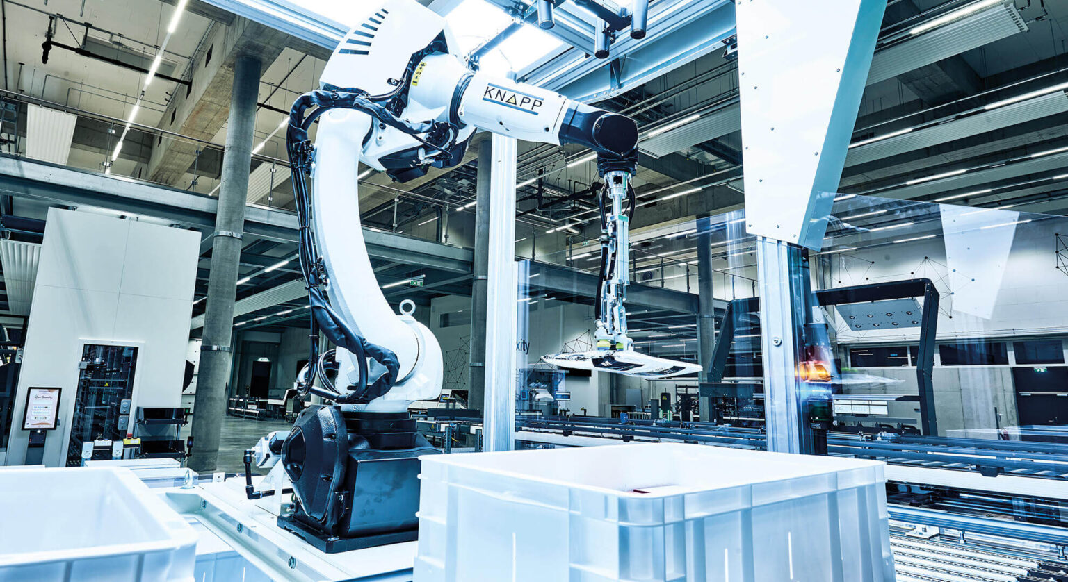 Automatic storage systems increase dynamics I KNAPP