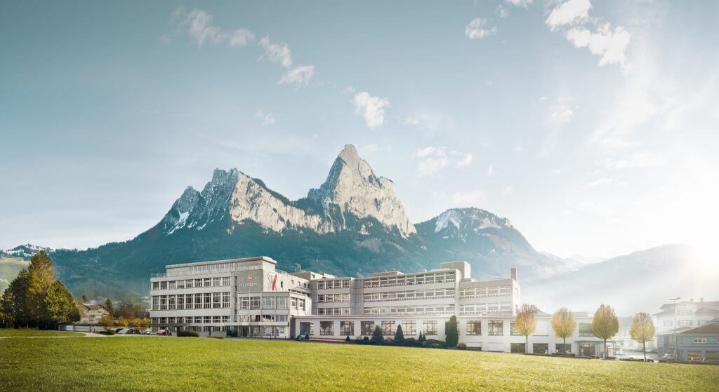 Victorinox headquarters in Ibach, Schwyz Victorinox is headquartered in Ibach, Schwyz, at the foot of a mountain range. The new distribution center with KNAPP automation technology can also be found here.