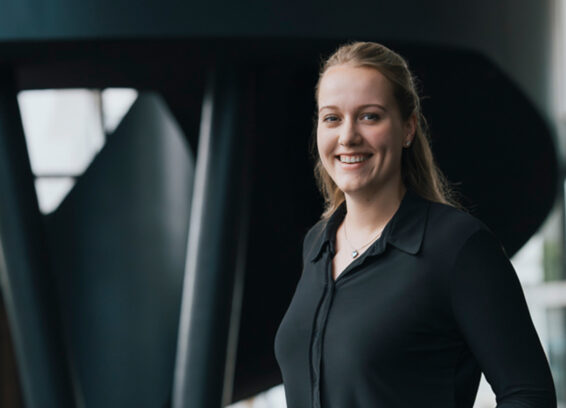 Portrait photo of our colleague Saskia